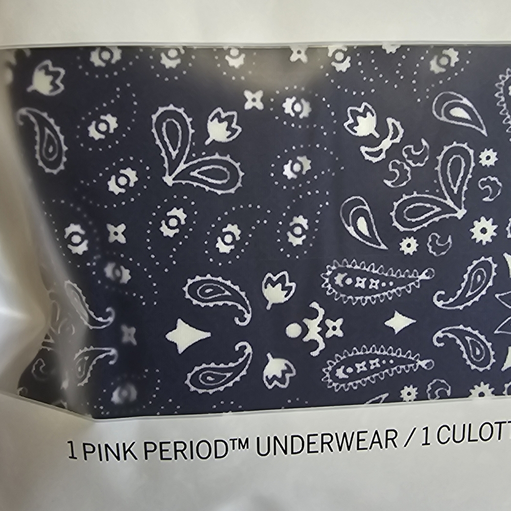 PINK Victoria's Secret Period Panty Boyshort Underwear Navy Paisley Large New - Picture 4 of 16